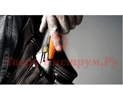 Нож строительный FISKARS CarbonMax Нож строительный FISKARS CarbonMax