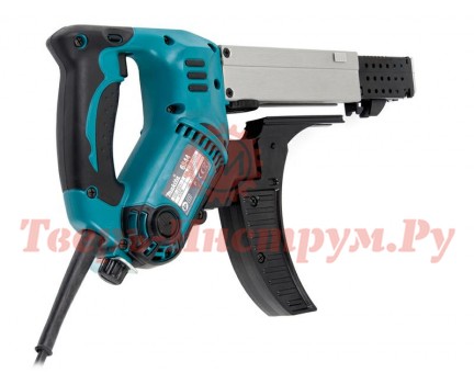 Шуруповерт сетевой магазинный MAKITA 6844