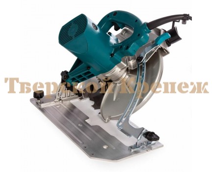 Дисковая пила MAKITA HS0600