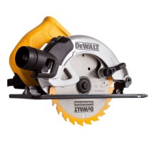 Дисковая ручная пила DEWALT DWE550-QS