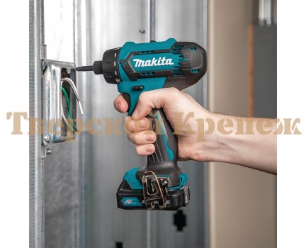 Шуруповерт аккумуляторный MAKITA DF033DZ