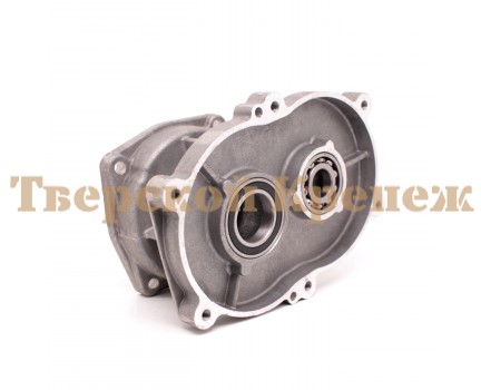 Корпус редуктора мотобура верхняя часть DDE GD52-200/65-300 Корпус редуктора мотобура верхняя часть DDE GD52-200/65-300