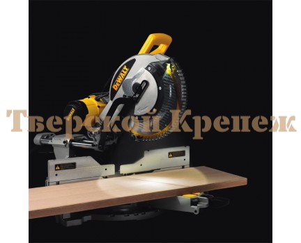 Торцовочная пила DEWALT DWS780-QS Торцовочная пила DEWALT DWS780-QS