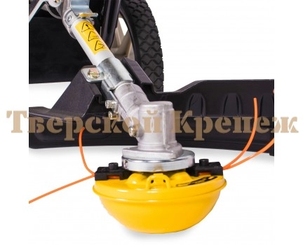 Газонокосилка бензиновая CHAMPION LMH4412 Газонокосилка бензиновая CHAMPION LMH4412
