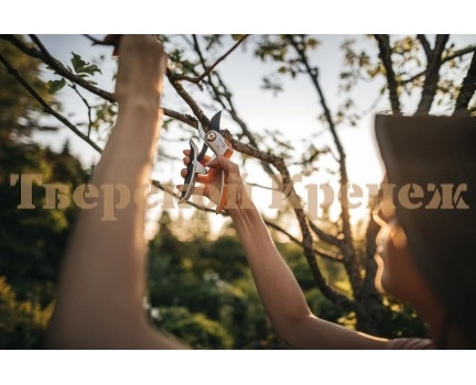 Секатор плоскостной металлический FISKARS Plus™ PowerLever P751 Секатор плоскостной металлический FISKARS Plus™ PowerLever P751