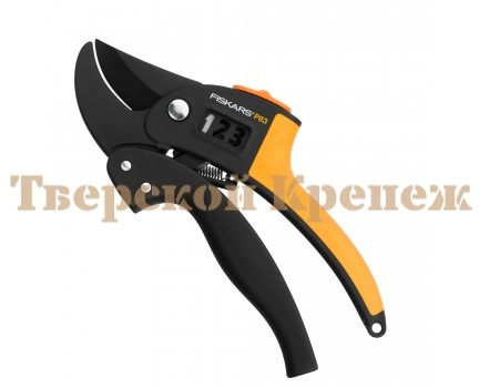 Секатор контактный FISKARS PowerStep™ P83 Секатор контактный FISKARS PowerStep™ P83