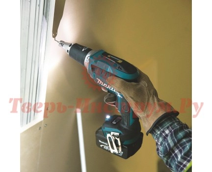 Шуруповерт аккумуляторный MAKITA DFS452TJX2 Шуруповерт аккумуляторный MAKITA DFS452TJX2