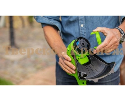 Триммер аккумуляторный GREENWORKS G24LT28 Триммер аккумуляторный GREENWORKS G24LT28