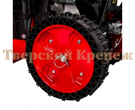 Снегоуборщик бензиновый DDE ST7071E Снегоуборщик бензиновый DDE ST7071E