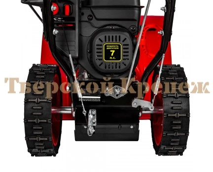 Снегоуборщик бензиновый DDE ST7067 Снегоуборщик бензиновый DDE ST7067